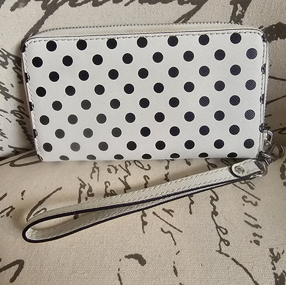 Michael Kors White w/ blk Polka Dot Fulton Multifunction Phone Case Wallet GUC - Picture 3 of 16